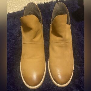 Crevo leather booties